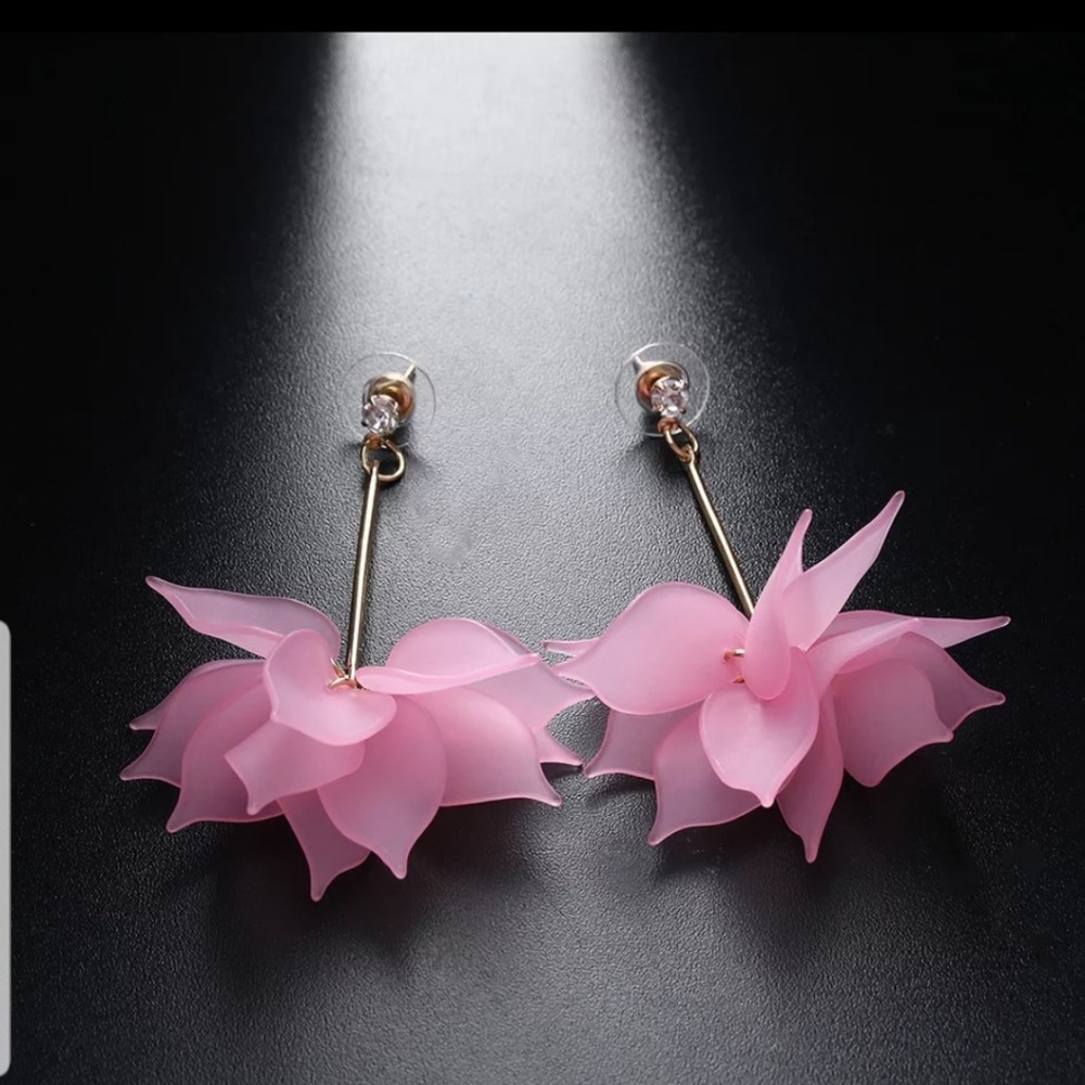 Pink flower-leaf Drop Earrings